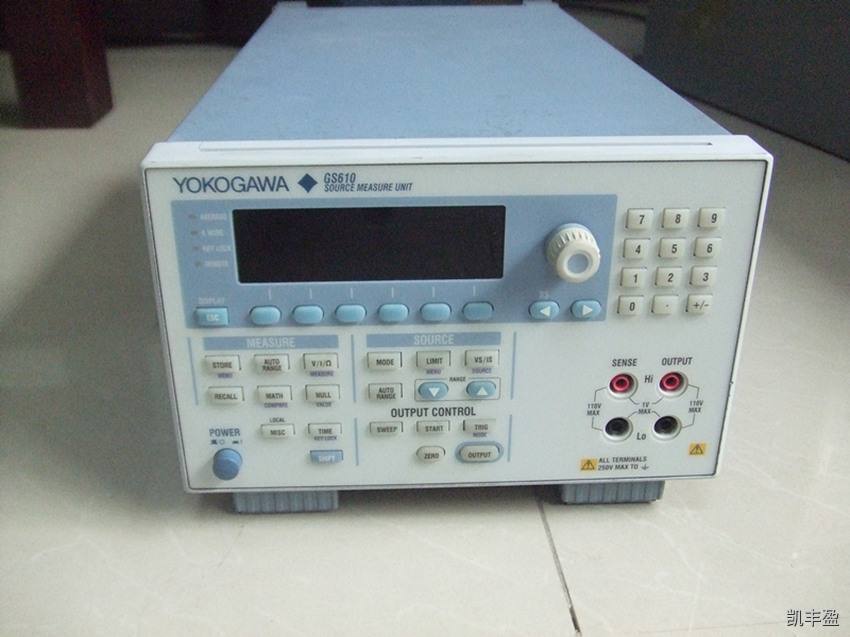 電流源